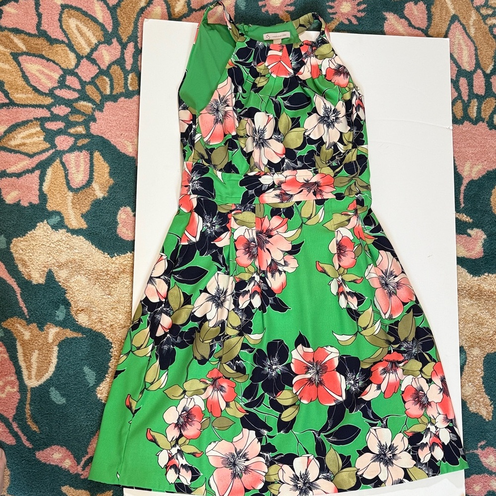 Dress Barn Green Floral mdi, sleeveless Dress feminine